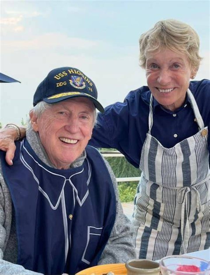 Bill Higgins Shark Tank Barbara Corcoran's Husband (Bio, Wiki)