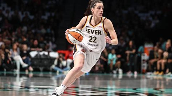 Caitlin Clark's 'very disrespectful' defense against South Carolina is