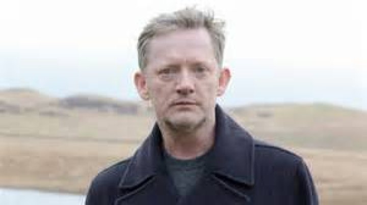 Douglas Henshall is returning to lead the cast in the debut of
