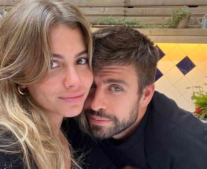 Gerard Pique, Clara Chia's Relationship Timeline Photos