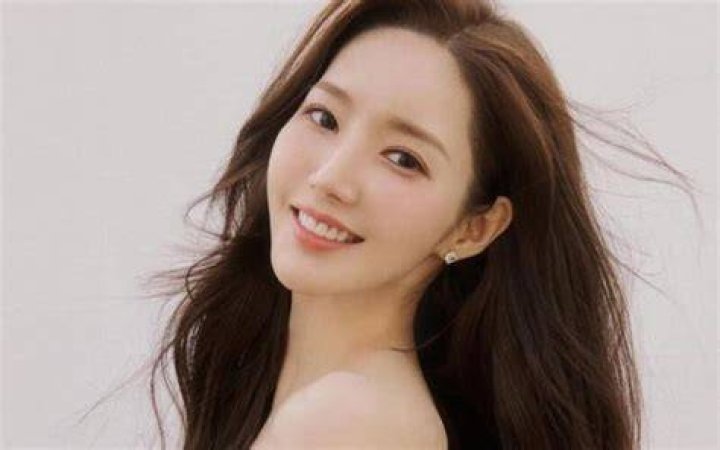 Park Min Young Reveals Why She Got Plastic Surgery