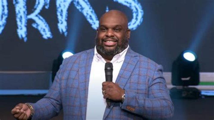 Pastor John Gray Age, Net Worth, Wife, Family And Wiki Bio 2023