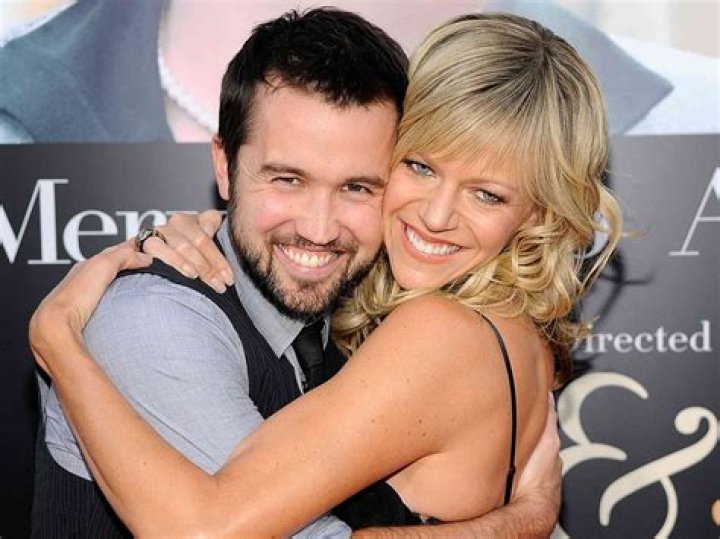 Rob McElhenney MarieBryanni