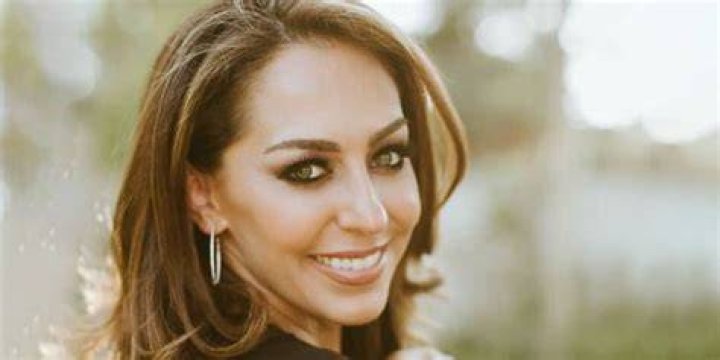 Shally Zomorodi Biography, Age, Husband, Instagram, Salary, Net worth