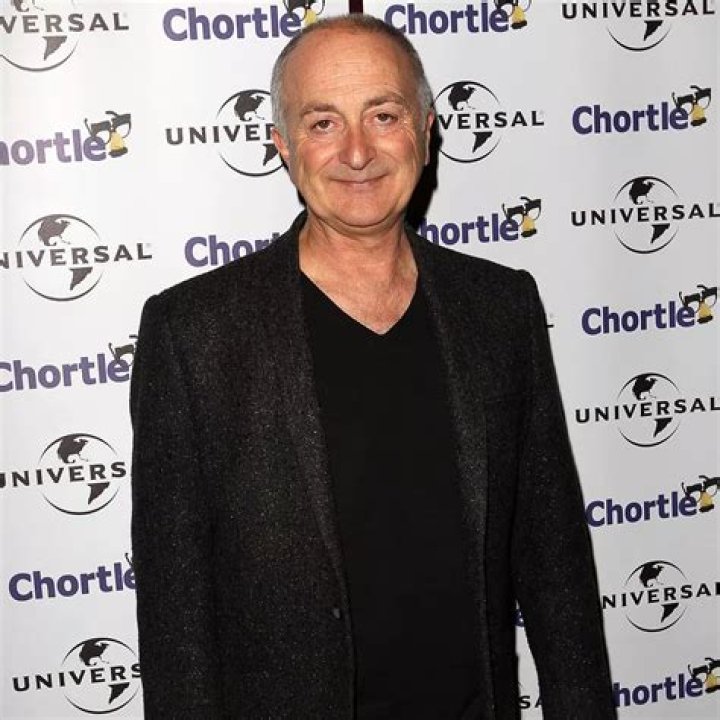 Tony Robinson Net Worth 2018 What is this NFL football player worth?